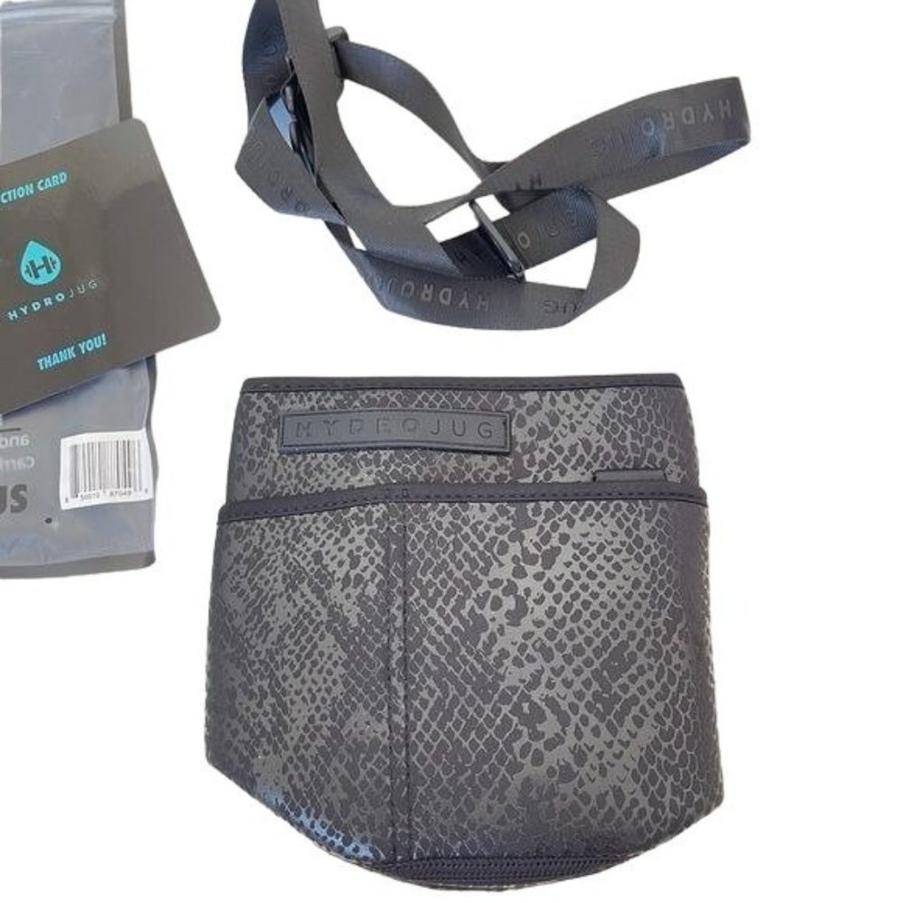 Hydrojug Pro Sleeve Black Snakeskin Print Special Cover Water Bottle Neoprene